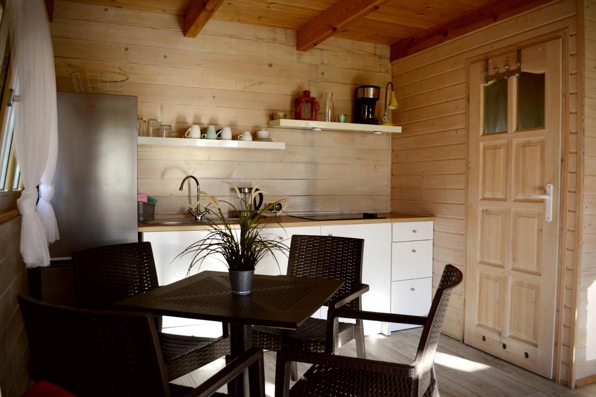 Camping Szczecinek Domy Wypoczynkowe Ngoại thất bức ảnh