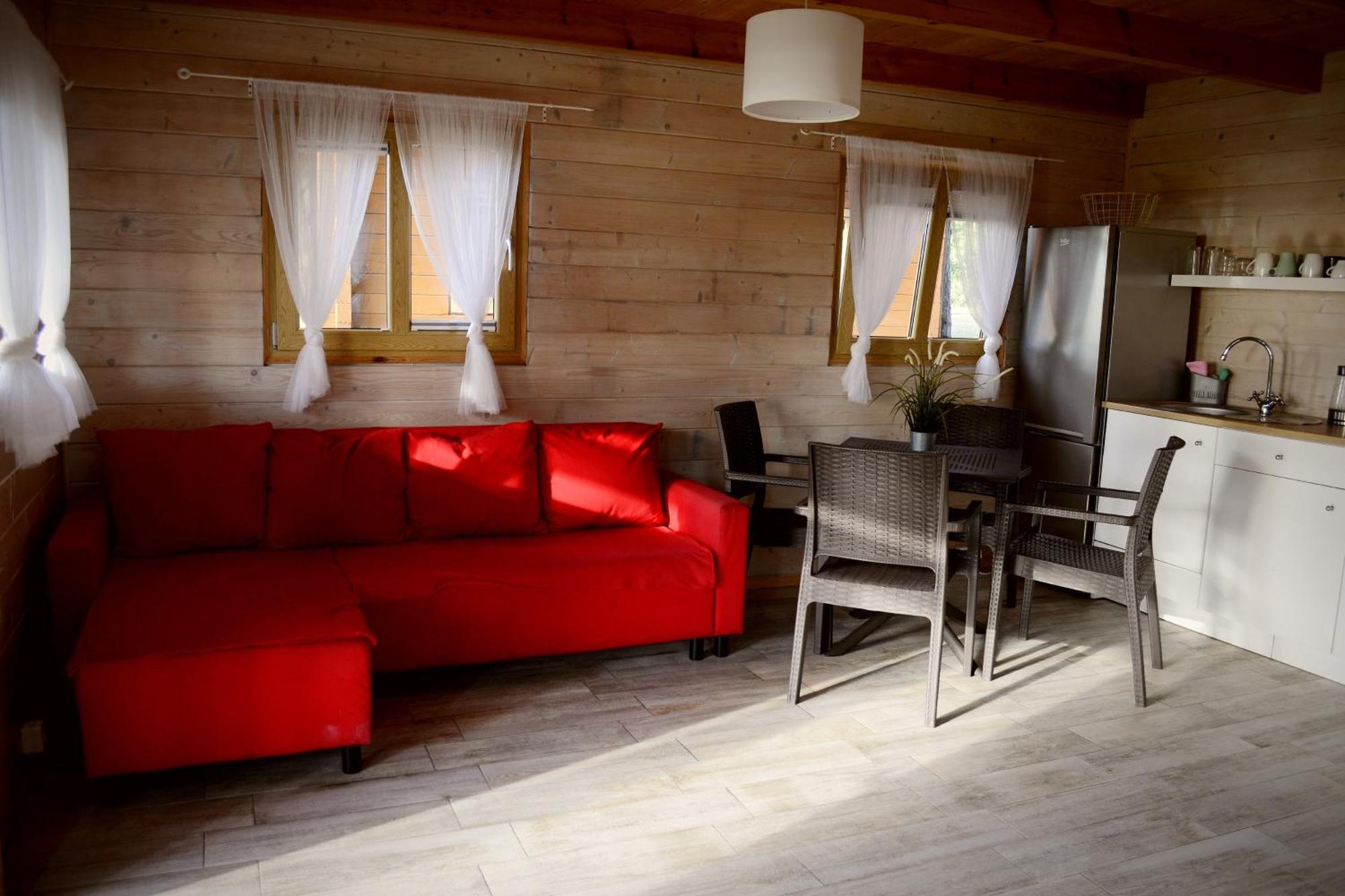 Camping Szczecinek Domy Wypoczynkowe Ngoại thất bức ảnh
