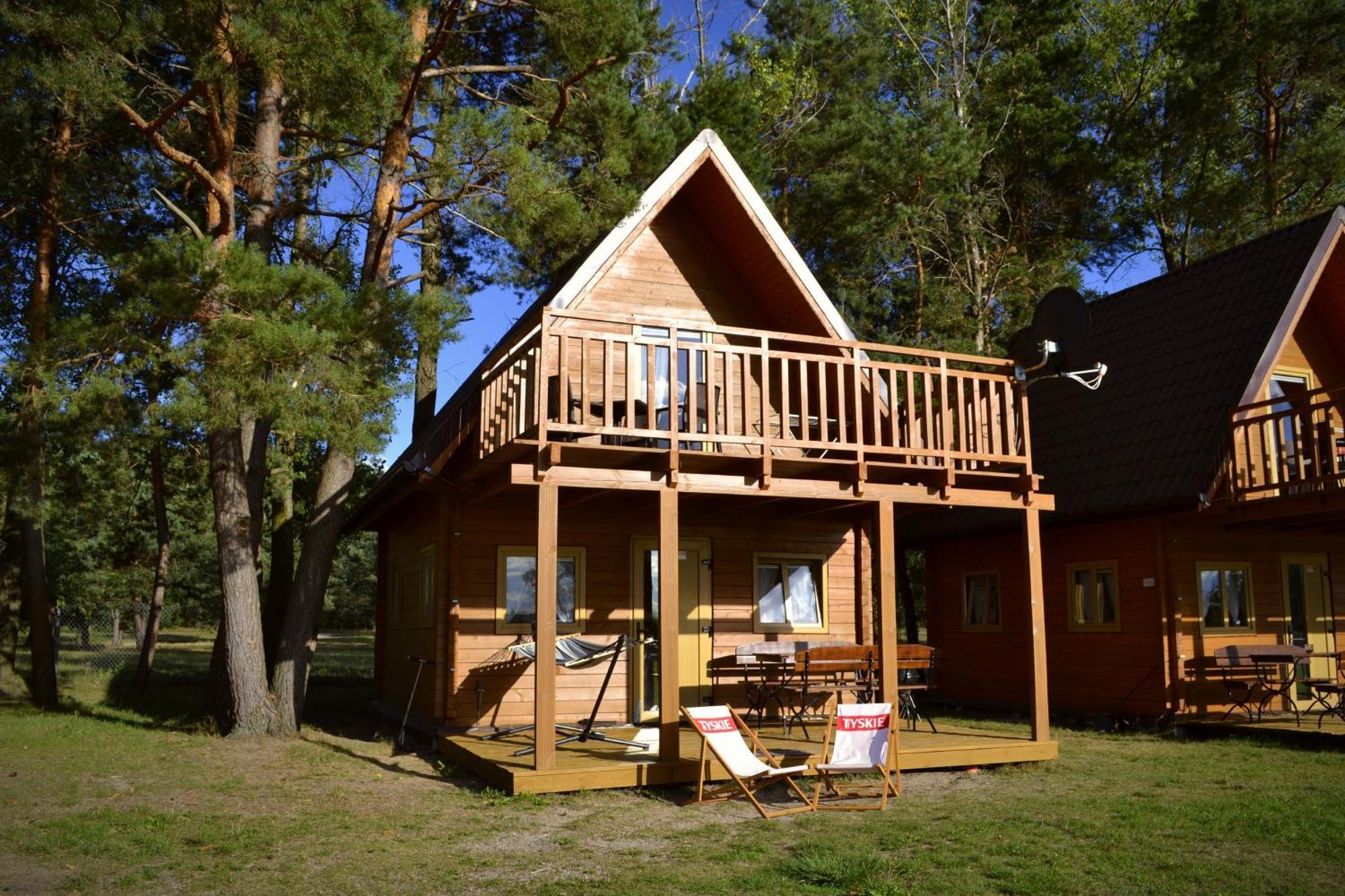 Camping Szczecinek Domy Wypoczynkowe Ngoại thất bức ảnh