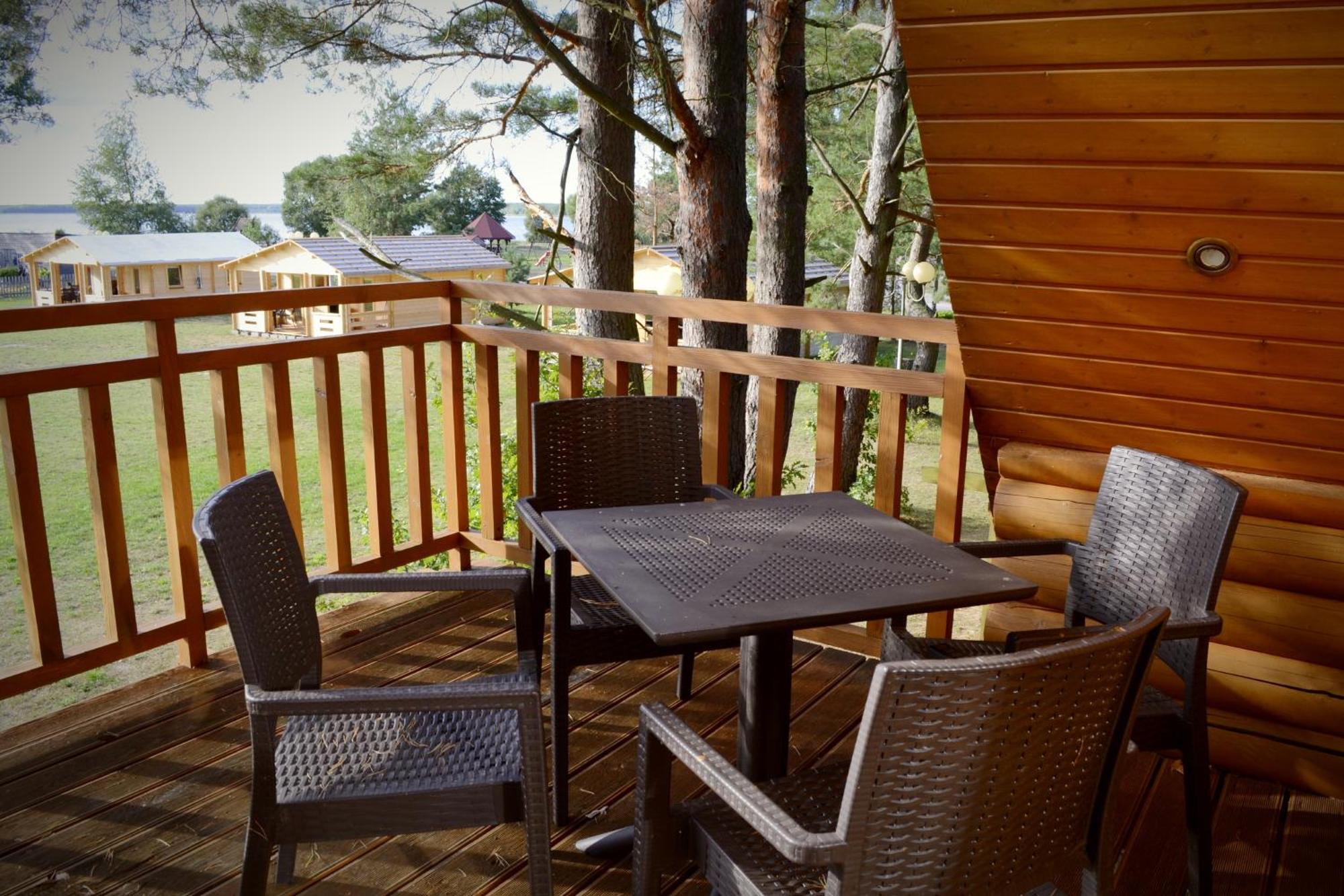 Camping Szczecinek Domy Wypoczynkowe Ngoại thất bức ảnh