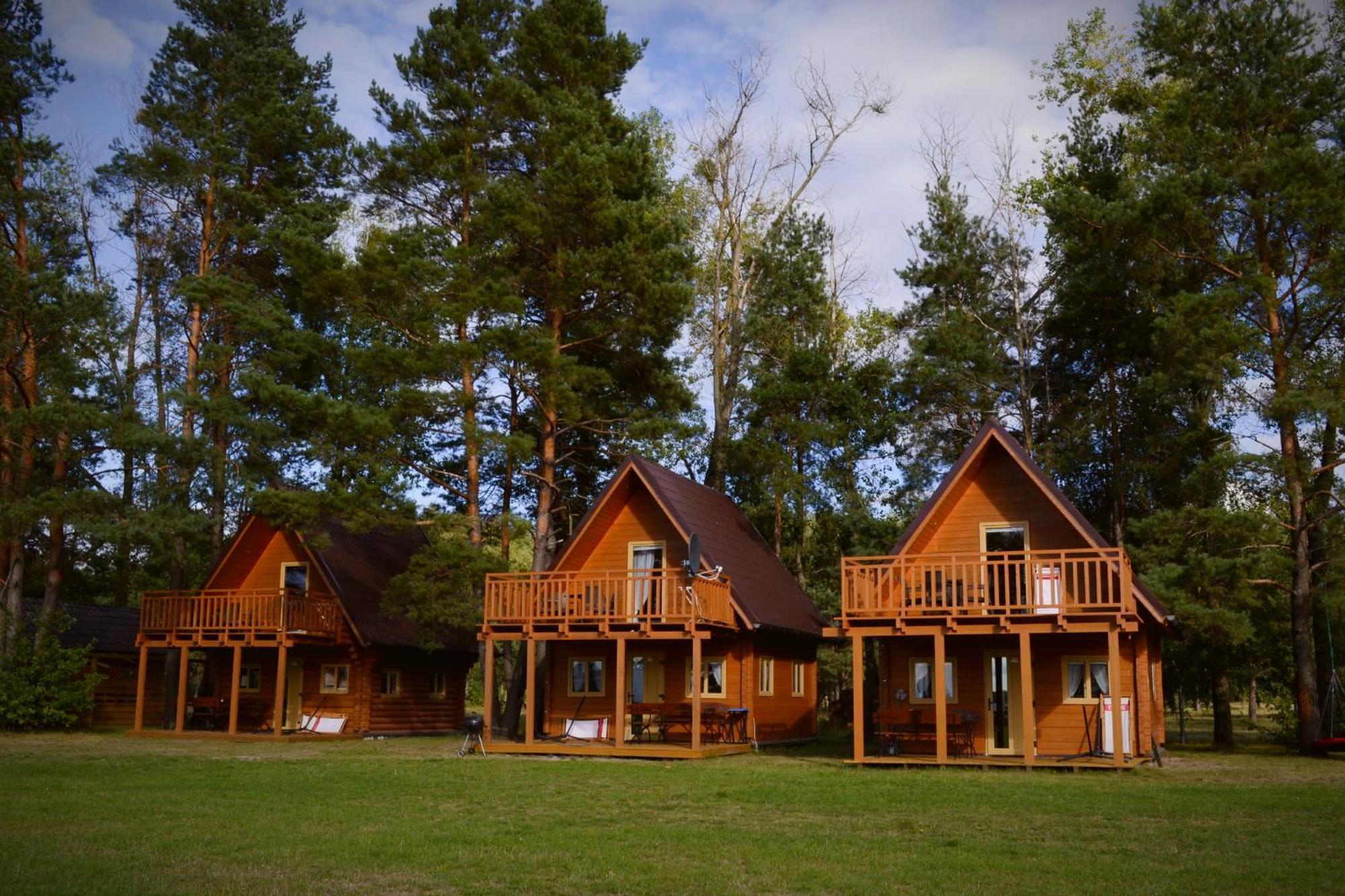 Camping Szczecinek Domy Wypoczynkowe Ngoại thất bức ảnh