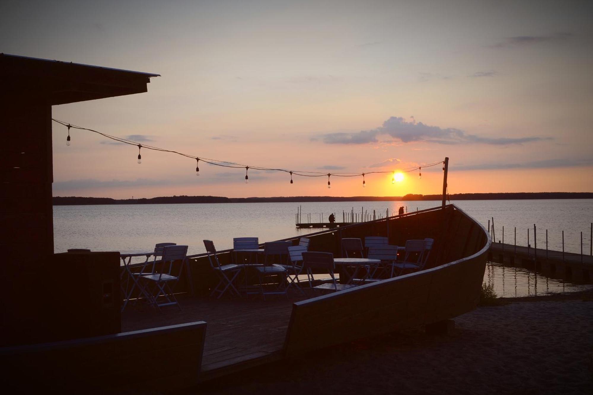 Camping Szczecinek Domy Wypoczynkowe Ngoại thất bức ảnh