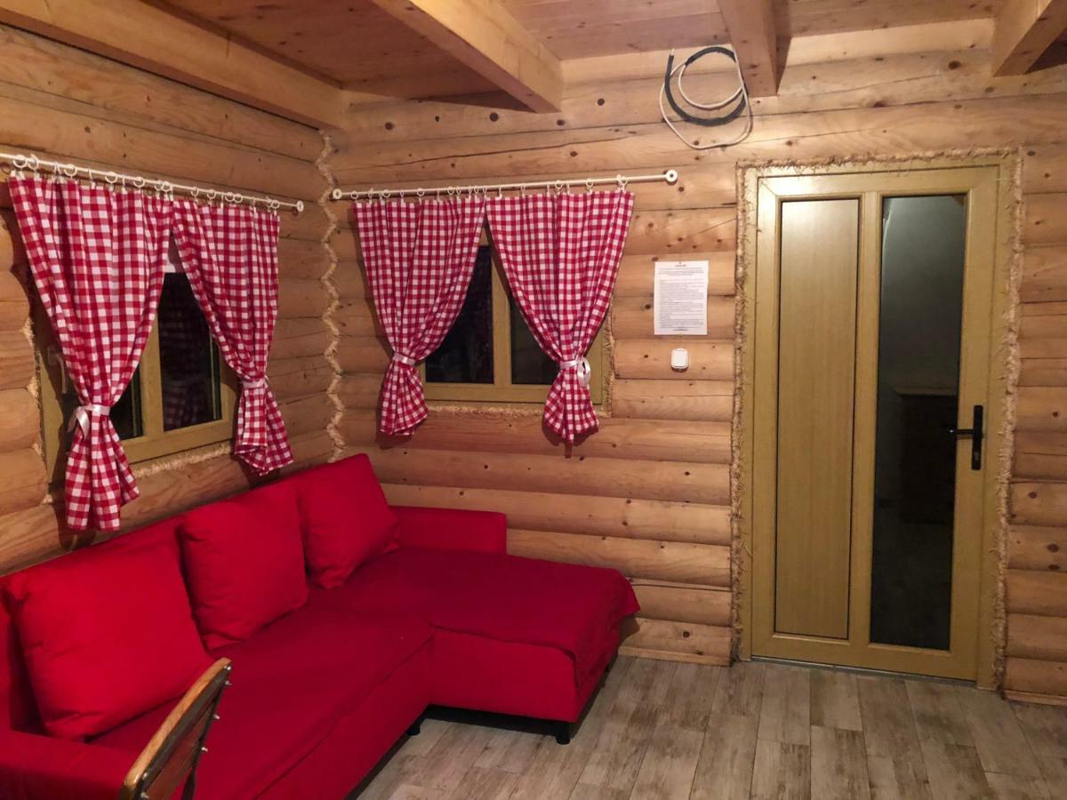 Camping Szczecinek Domy Wypoczynkowe Ngoại thất bức ảnh